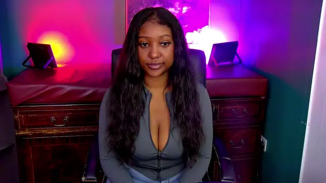 NyaraBuenoBabestationx online show from 05/05/26, 05:27