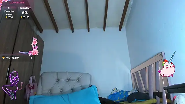 SkyeGabbyRose online show from 05/12/26, 11:55