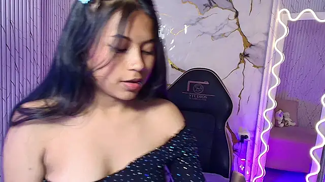 Maile Tay online show from 03/21/26, 03:52