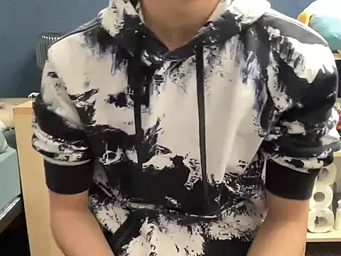 hoppyhops online show from 03/12/26, 04:33