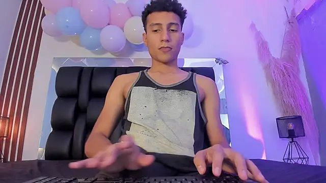 choco dick  online show from 04/06/26, 07:48