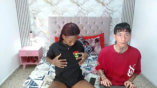 AshlieeGreenn online show from 04/16/26, 09:15