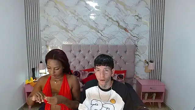 AshlieeGreenn online show from 04/14/26, 07:41