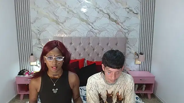 AshlieeGreenn online show from 04/28/26, 07:40