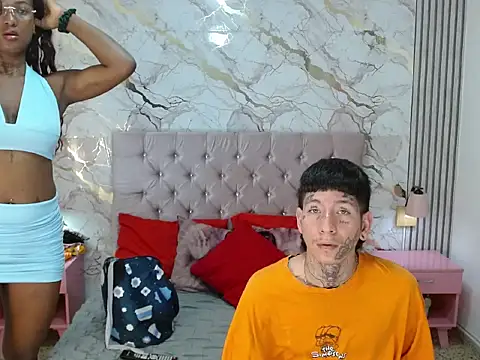 AshlieeGreenn online show from 04/13/26, 07:18