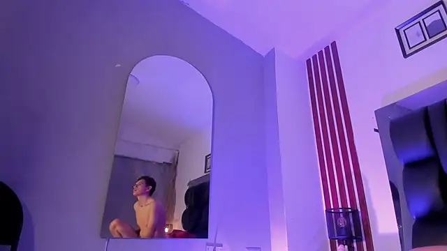 dalhia and hades online show from 04/25/26, 01:41