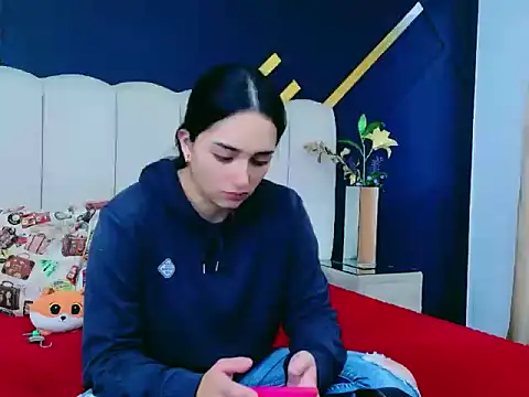 IsadoraSmit online show from 04/30/26, 11:06