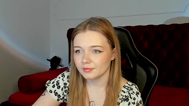 ElinaVale online show from 05/04/26, 05:16