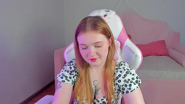 ElinaVale online show from 05/10/26, 05:04