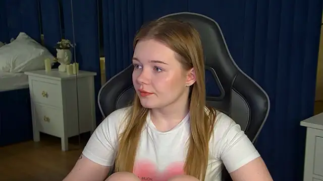 ElinaVale online show from 05/20/26, 05:10