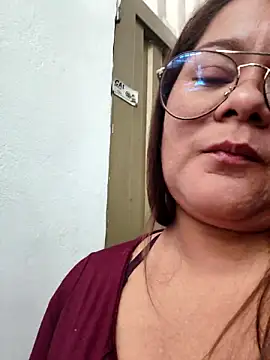 Lia taylor22 online show from 04/20/26, 06:20