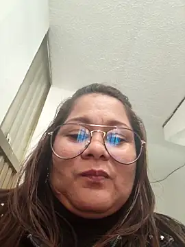 Lia taylor22 online show from 04/17/26, 10:01