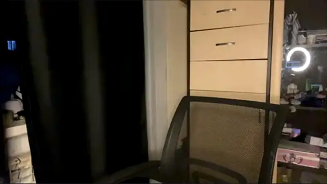 CatherineForbes online show from 04/11/26, 02:54