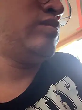 GoldenM95 online show from 03/26/26, 10:29