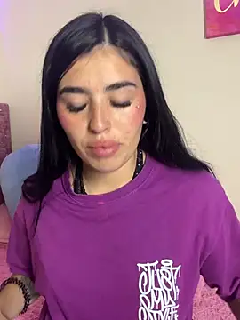 Charlothe1 online show from 04/15/26, 12:38