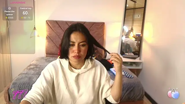 Amanda Fox   online show from 03/19/26, 07:47