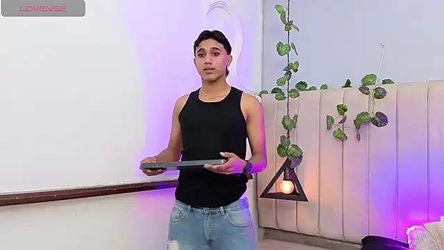 Morgan Bladee online show from 03/30/26, 05:09