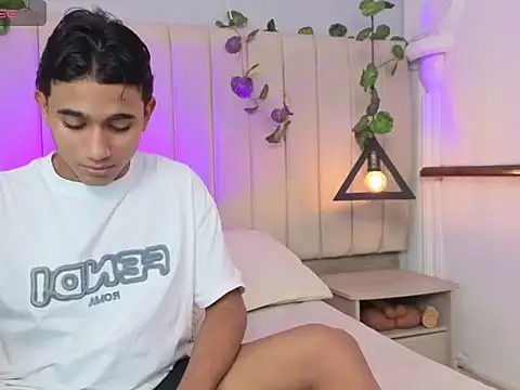 Morgan Bladee online show from 04/08/26, 05:09