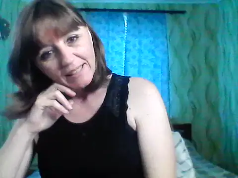 Alisaprice077 online show from 04/13/26, 07:34