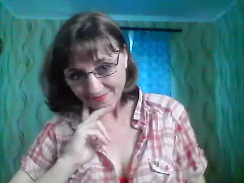 Alisaprice077 online show from 04/28/26, 02:32