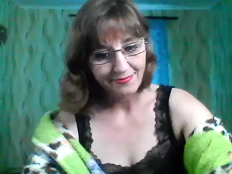 Snapshot of Alisaprice077 chatting on 05/31/26, 12:22 Alisaprice077 online show from 05/31/26, 12:22