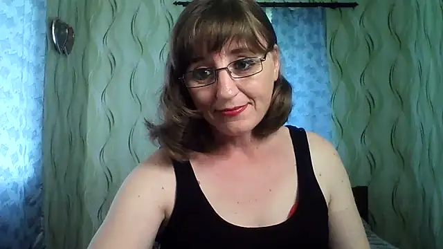 Snapshot of Alisaprice077 chatting on 06/12/26, 10:02 Alisaprice077 online show from 06/12/26, 10:02