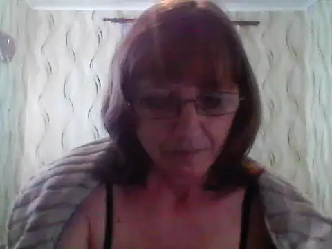 Alisaprice077 online show from 03/21/26, 11:14