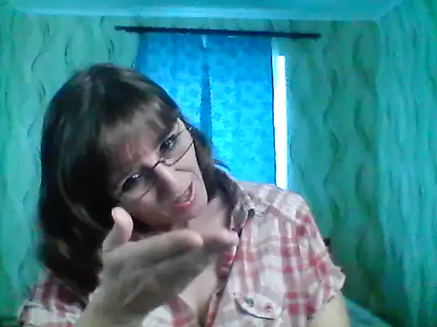 Alisaprice077 online show from 04/01/26, 08:59