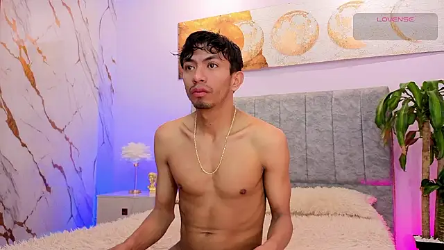 Luchoplayboy online show from 03/30/26, 12:50