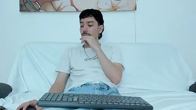 finn jackson online show from 03/18/26, 08:10