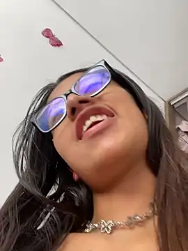 chanell pinkk online show from 03/28/26, 03:02