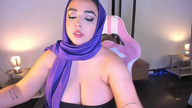 ThanaSaadii online show from 05/21/26, 04:32