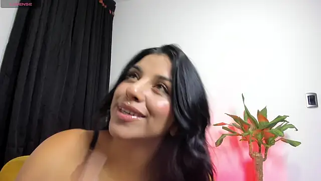 Evelyn Millers11 online show from 03/07/26, 03:35