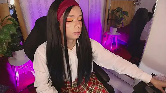 Danika Dahl online show from 03/29/26, 05:42