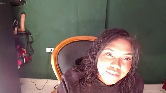 AntonelaVargas online show from 03/27/26, 12:08