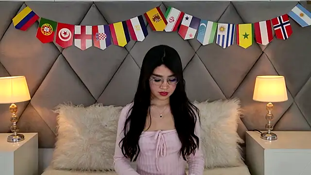 OliviaDiaz online show from 06/16/26, 08:20