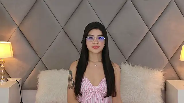 OliviaDiaz online show from 05/08/26, 08:23