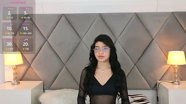 OliviaDiaz online show from 03/31/26, 07:16