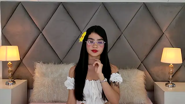 OliviaDiaz online show from 06/08/26, 08:31