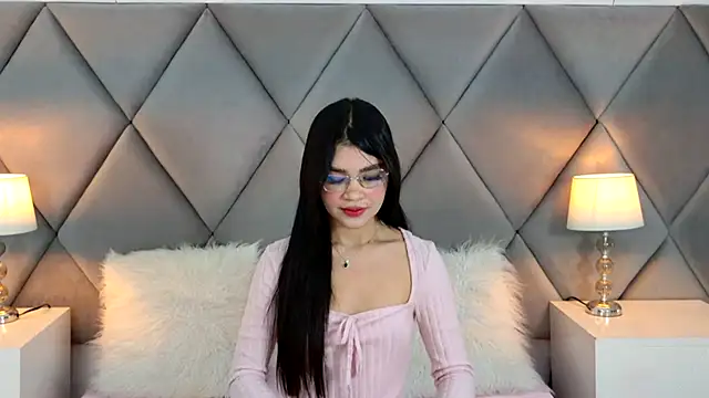 OliviaDiaz online show from 07/17/26, 12:08