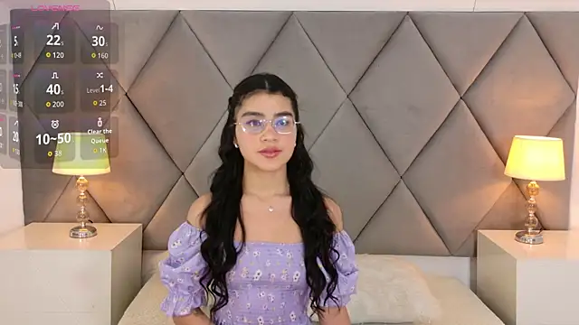 OliviaDiaz online show from 04/09/26, 08:26