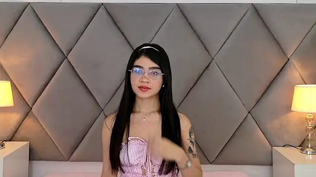 OliviaDiaz online show from 05/19/26, 08:05