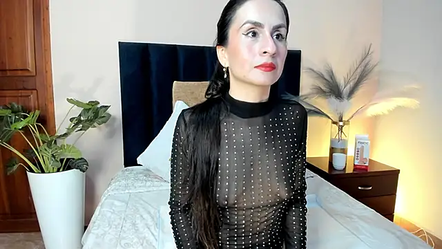 TinnaMoon online show from 03/14/26, 11:33