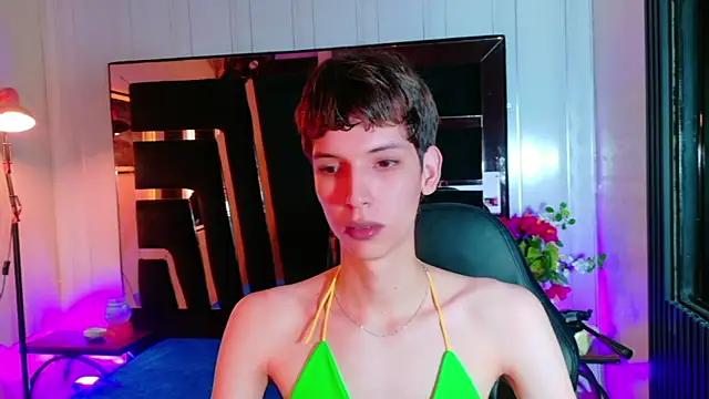 Snapshot of Stefany_PiInk chatting on 05/11/26, 12:39 Stefany PiInk online show from 05/11/26, 12:39