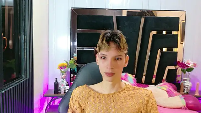 Stefany PiInk online show from 03/17/26, 12:19