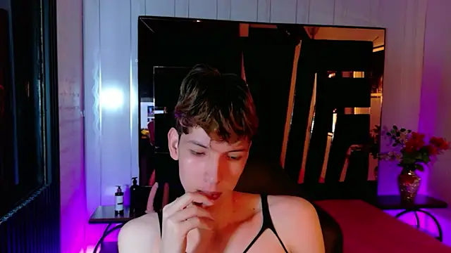 Stefany PiInk online show from 04/04/26, 01:28