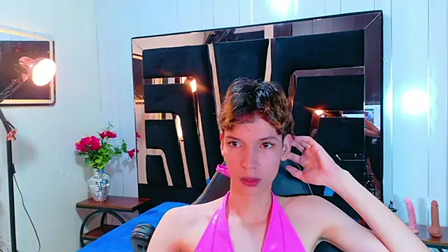 Stefany PiInk online show from 04/09/26, 12:22