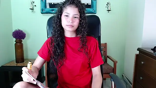 ChalonVera online show from 06/06/26, 08:03