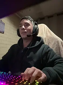 Cr1sXPorn online show from 06/14/26, 06:03