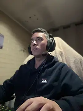 Cr1sXPorn online show from 04/19/26, 01:50